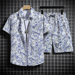 Camicia da spiaggia hawaiana stile Hong Kong retrò da <span class=keywords><strong>uomo</strong></span> a maniche corte e ampia <span class=keywords><strong>abbigliamento</strong></span> estivo Casual in pantaloncini di <span class=keywords><strong>grandi</strong></span> dimensioni - Product Image 1