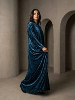 Tissu de velours de soie de mûrier de luxe avec un tombé élégant, matière de velours de georgette douce pour robes de soirée et abayas haut de gamme
