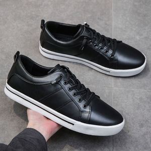 Scarpe da <span class=keywords><strong>uomo</strong></span> per il commercio estero, scarpe casual giovanili, <span class=keywords><strong>outlet</strong></span> di fabbrica, nuovo stile estivo, ottima combinazione per il tempo libero, scarpe casual di alta gamma - Product Image 2