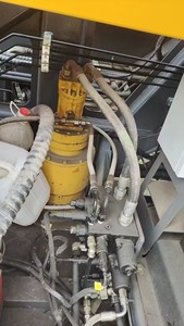 Système de treuil à câble pour excavatrice hydraulique SANY rouge, capacité 30 tonnes, hauteur de levage 42,5 m, moteur, boîte de vitesses, pompe - Occasion, Construction - Product Image 5
