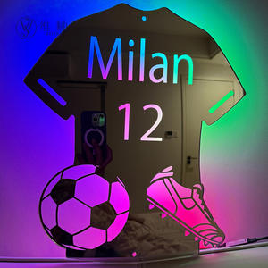 Miroir LED en forme de maillot de foot, personnalisable avec nom et numéro, cadeau de football personnalisé, décoration de chambre, produit POD pour dropshipping Shopify. - Product Image 3