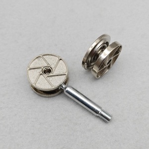 Conector de Muebles de Aleación de Zinc, Rueda Excéntrica para Ensamblaje de Armarios y Gabinetes - Product Image 1