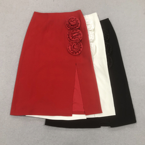 <span class=keywords><strong>Falda</strong></span> Midi Tipo Lápiz <span class=keywords><strong>con</strong></span> Cintura Alta, Diseño Floral 3D y Abertura Lateral, Tejida, Elástica, Transpirable y Elegante para Mujer, Nueva Colección Verano 2026, para Fiestas y Uso Diario - Product Image 4