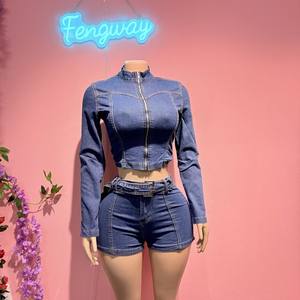 <span class=keywords><strong>Ensemble</strong></span> 2 pièces décontracté en jean <span class=keywords><strong>gris</strong></span> rétro 2026 pour <span class=keywords><strong>femme</strong></span> : haut à manches longues et short assorti avec ceinture, en tissu respirant et écologique - Product Image 2