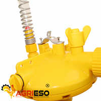 Nouveau régulateur de pression d'eau en plastique AGRIESO de haute qualité avec débit de 0,3 à 0,8 L/min pour abreuvoirs à tétine pour élevages de poulets