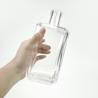Bouteille à liqueur en verre carrée plate transparente, capacité de 500 ml et 700 ml, pour whisky, vin, vodka, gin, brandy et boissons aux fruits