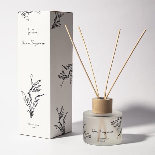 Mescente Luxury Customized Home Decoration Perfume Aroma Essential Oil Reed Diffuser