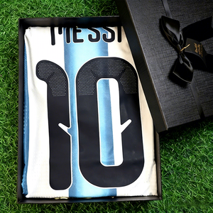 20252026 Evde Deplasmanda Erkek Yetişkinler İçin Yüksek Kalite %100 Polyester Nefes Alabilen Ters Çevrilebilir Kişiselleştirilmiş Futbol Forması Kısa Kollu Yazlık - Product Image 1