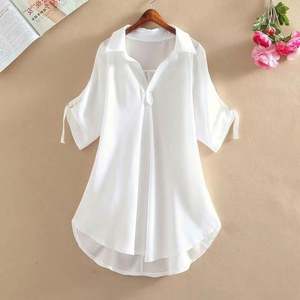 เสื้อเชิ้ตหลวมๆ สำหรับผู้หญิง แฟชั่นลำลอง เสื้อไซส์ใหญ่ เสื้อเบลาส์ฤดูร้อน คอวี พิมพ์ลาย - Product Image 4