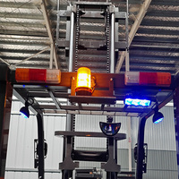 Chariot élévateur diesel XINGZHOU CPCD35 de 3,5 tonnes, quatre roues motrices, transpalette latéral hydraulique pour intérieur, mât à trois sections, pneus pleins, avec siège