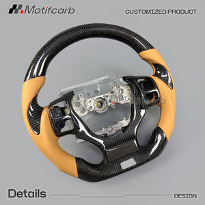 Volante Deportivo Personalizado de Fibra de Carbono con Empuñaduras de Cuero para Lexus IS RC NX GS 300 350 500 F Sport 2013-2025 - Product Image 3