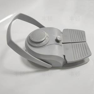 Pédale à quatre trous pour fauteuil dentaire Foshan, boîtier métallique JT 04, argent, pour turbine, usage commercial adulte, accessoire - Product Image 4