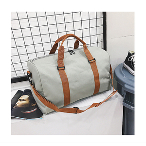 Lona <span class=keywords><strong>de</strong></span> viaje deportiva impermeable personalizada con compartimento para zapatos, bolsa <span class=keywords><strong>de</strong></span> hombro para gimnasio para Noche <span class=keywords><strong>de</strong></span> fin <span class=keywords><strong>de</strong></span> semana para mujer - Product Image 3