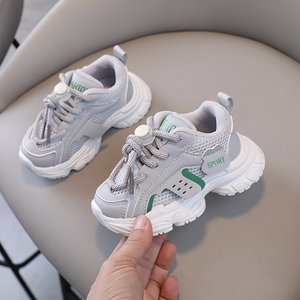 Chaussures d'été respirantes en maille et cuir pour enfants, baskets décontractées souples pour bébés, idéales pour l'école et les loisirs - Product Image 5