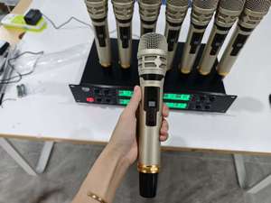 Xtuga <span class=keywords><strong>K01</strong></span> Chuyên Nghiệp 8-Kênh Xlr Không Dây <span class=keywords><strong>Microphone</strong></span> Cầm Tay Hội Nghị Lavalier Tai Nghe Cho Sân Khấu Sử Dụng - Product Image 2