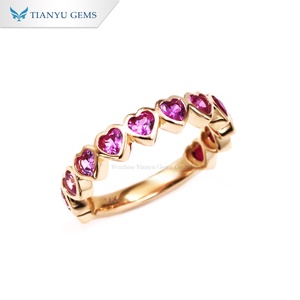 Anillo de Eternidad de Oro Sólido de 14K Personalizado de TIanyu Gems con Zafiro Rosa de Laboratorio con Corte Corazón y Engaste de Bisel, Estilo Romántico - Product Image 3