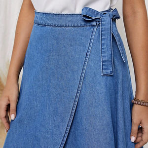 फैशन महिला विंटेज समर लेस-अप ब्लू हाई लो साइड शॉर्ट स्प्लिट रफ़ल हेम अनियमित फैन आउट डेनिम स्कर्ट - Product Image 6