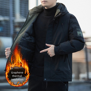 Modello Autunno-Inverno: Giacca da Uomo Imbottita in Grafene-Cotone - Cappotto con Cappuccio Antivento e Caldo - Product Image 2