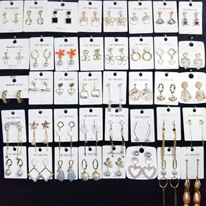 Pendientes de Aro de Perlas de Cobre Estilo 2026, Elegantes y Vintage para Mujer, de Alta Gama, que Estilizan el Rostro Cuadrado, Venta al Por Mayor - Product Image 2