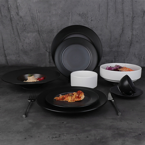 Vente en gros d'assiette ronde noire <span class=keywords><strong>Vaisselle</strong></span> d'hôtel bon marché <span class=keywords><strong>Service</strong></span> <span class=keywords><strong>de</strong></span> <span class=keywords><strong>vaisselle</strong></span> pour <span class=keywords><strong>12</strong></span> <span class=keywords><strong>personnes</strong></span> - Product Image 1