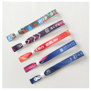 Bracelets en tissu satiné de haute qualité pour événements, festivals et fêtes, à usage unique, avec impression de logo et texte personnalisés - Product Image 6