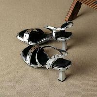 Sandales romaines sexy à pois pour femme, talon épais 7 cm, bout ouvert, à enfiler, pour l'été