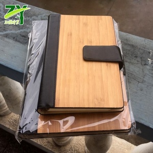 Quaderno con copertina in bambù eco-friendly per appunti per studenti - Product Image 4
