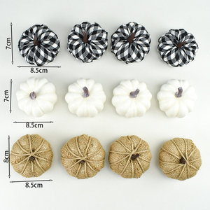 Citrouilles artificielles en mousse pour les décorations d'automne, de Thanksgiving, d'Halloween et de Noël - Respectueuses de l'environnement - Product Image 5