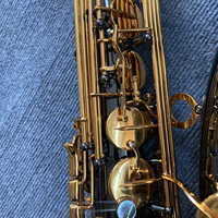 Professional Shiny EB Gold Lacquer Bell and Neck Premium Instrument Tenor Saxophone