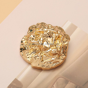 Bán Buôn Vàng Sáng Bóng Kim Loại Nút Đá Hình Không Thường Xuyên Kẽm Tay May Kim Loại Nút Cổ - Product Image 3