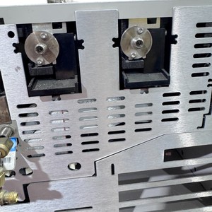 Sistema de GC en Red Agilent 6890N G1530N con Bandeja de Muestreo Automático G2614A Usada - Product Image 6
