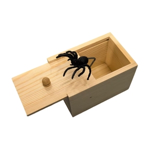 Novità Divertente: Scatola Scherzo Ragno in Legno di Alta Qualità - Gadget Creativo per Bambini e Adulti - Product Image 1