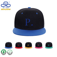 Gorra Snapback con Bloques de Color, Certificación BSCI, OEM, Envío Rápido, Personalización Total, para Regalos y Actividades Grupales