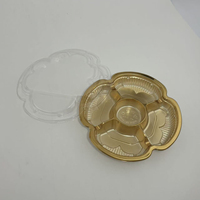 Wegwerp plastic schaal met 5 compartimenten, gouden bruiloft stijl PET voedselcontainer voor noten, fruit en feesten.