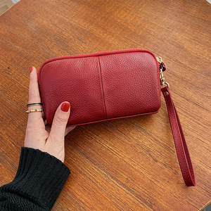 Bolso de Mano de Cuero Genuino para Mujer, Modelo 2025, Estilo Casual Simple con Cierre, Texturizado, Pequeño, Venta al Por Mayor - Product Image 3