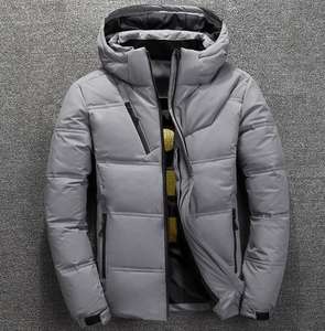 Piumino da Uomo Spesso Invernale per Esterni con Cappuccio Rimovibile Nero Rosso di Tendenza Capospalla Caldo Piumino - Product Image 2