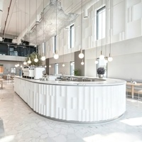 Aménagement complet de restaurant, mobilier sur mesure, design d'intérieur, présentoir commercial, comptoir de bar, décoration, rénovation de magasin