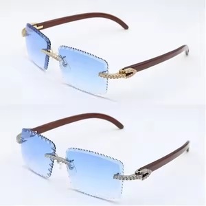 Gafas unisex tachonadas con diamantes de moissanita ideales para uso diario gafas de sol de lujo de diseñador únicas - Product Image 5