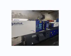Macchina usata per lo stampaggio ad iniezione di plastica Haitian MA900II 260 90Ton macchina per lo stampaggio ad iniezione di seconda mano in vendita