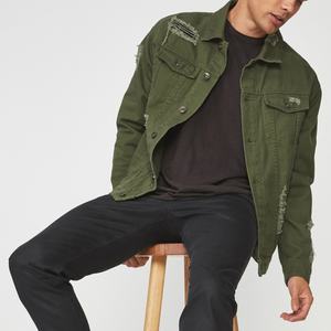 แจ็คเก็ตยีนส์สีเขียวมะกอกแบบเรียบสำหรับผู้ชาย ดีไซน์ทันสมัย ขายส่ง พร้อมป้ายและลายพิมพ์ตามสั่ง - Product Image 4