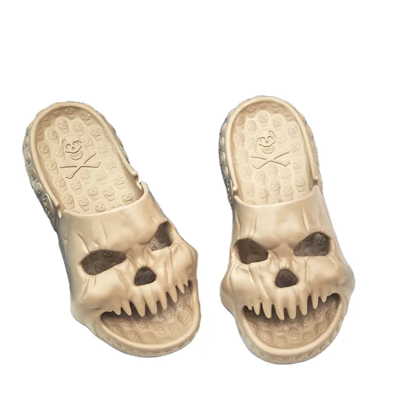 Summer skull head fashion men's slippers outside wearing slippers men indoor and outdoor new sandals men's beach a word drag