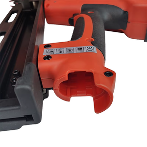 Pistola de Clavos Inalámbrica Profesional Industrial Hybest 3490B para Techos y Estructuras, 34 Grados, Motor sin Escobillas a Batería, 2.0AH, 48 Piezas - Product Image 2