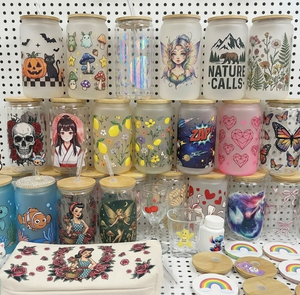 Vinilos Personalizados Resistentes con Acabado Brillante UV para Vasos de 16oz, Impermeables para Vasos de Plástico con Diseños de Transferencia UV - Product Image 3