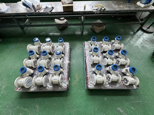 MHLD High Temperature <strong>Conductive</strong> Liquid Flowmeter PTFE F46 PFA Lining Electromagnetic <strong>Flow</strong> <strong>Meters</strong> - Product Image 6