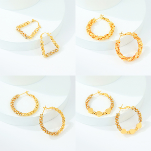 Boucles d'oreilles créoles de mariée de Dubaï plaquées or 21 carats, hypoallergéniques, exquises, géométriques, pour femmes - Product Image 1