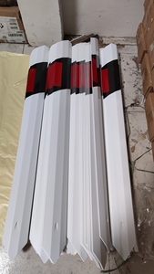 Delineador Flexible de plástico para <span class=keywords><strong>carretera</strong></span>, barandilla de tráfico de PVC, poste superior reflectante, delineador de advertencia en <span class=keywords><strong>carretera</strong></span>, postes de guía de carril - Product Image 5