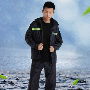 Version universelle vélo électrique moto personne seule entièrement imperméable à l'eau ensemble de pantalons de pluie - Product Image 1