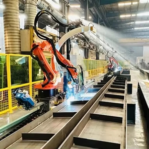 Robot de soudage automatique par immersion pour poutres en H, bras robotique industriel à 6 axes, station de soudage sur rail, contrôlé par PLC, moteur - Product Image 1