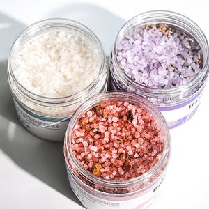 Sal de cristal de baño-Aromas de Rosa/menta/lavanda Fórmula natural a base de plantas Vegano y libre de crueldad Etiqueta privada OEM para spa - Product Image 2