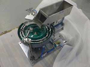 מכלול הזנה אוטומטי לקערות עם תופסני צינורות פלסטיק 220V/440V/380V/110V קיבולת 80 יחידות/דקה 50 ק\\\"ג - Product Image 5